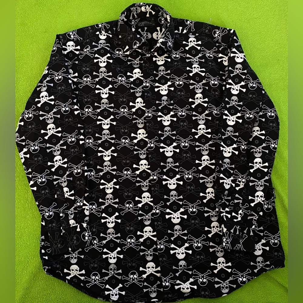 3 CROOKS •HEAVY•BUTTON UP•SKULL•LONG SLEEVE-MENS XL•SHIRT.